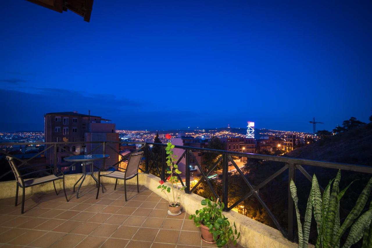 Terrace House Tbilisi Hotel Ngoại thất bức ảnh