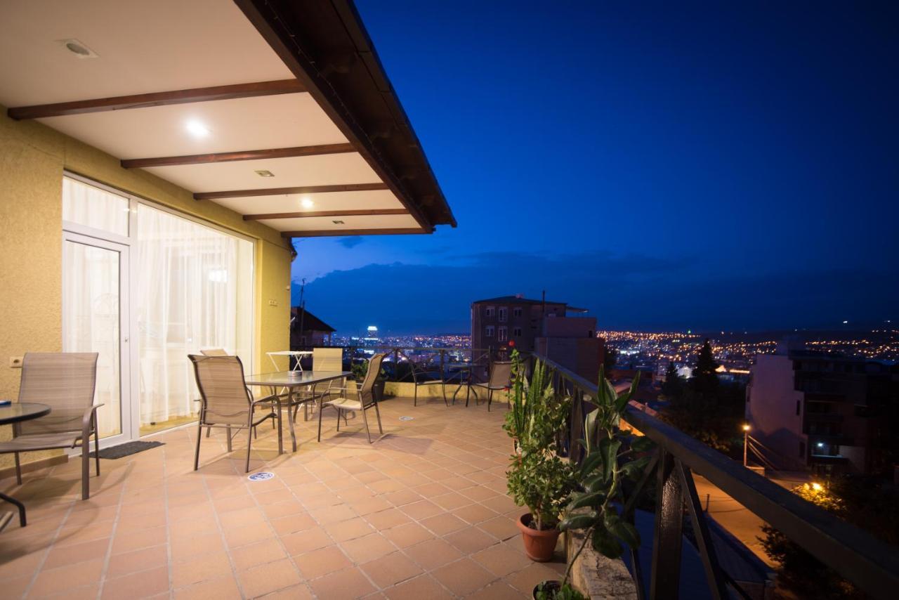 Terrace House Tbilisi Hotel Ngoại thất bức ảnh